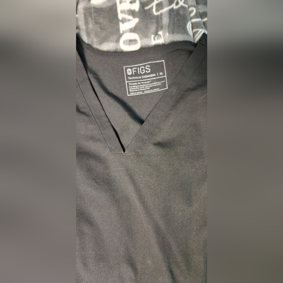 Figs womens scrub top - Picture 2 of 2